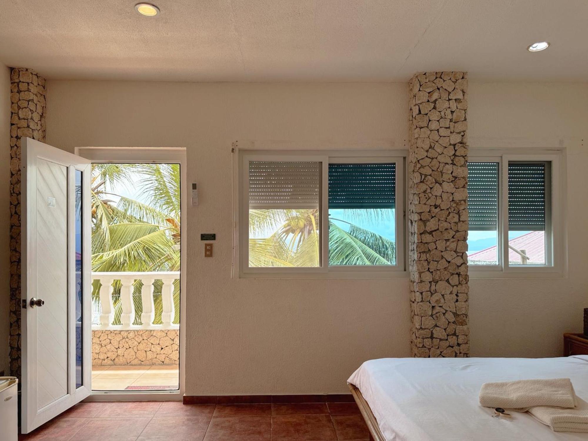 Sunset Beach Resort โมอัลโบอัล ภายนอก รูปภาพ